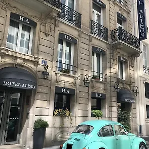 Alison *** Paris